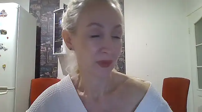 Snapshot of Mariana_har777 chatting on 01/23/25, 12:04 Mariana har777 online show from 01/23/25, 12:04