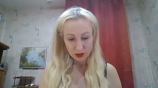 Snapshot of Mariana_har777 chatting on 03/22/25, 02:58 Mariana har777 online show from 03/22/25, 02:58