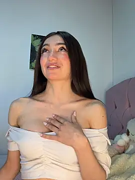 Maddy Jones online show from 03/18/25, 10:48