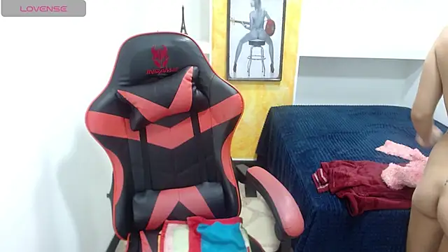 Anniee x online show from 03/10/25, 12:37