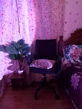 Angelnirvanaa online show from 04/17/26, 08:06