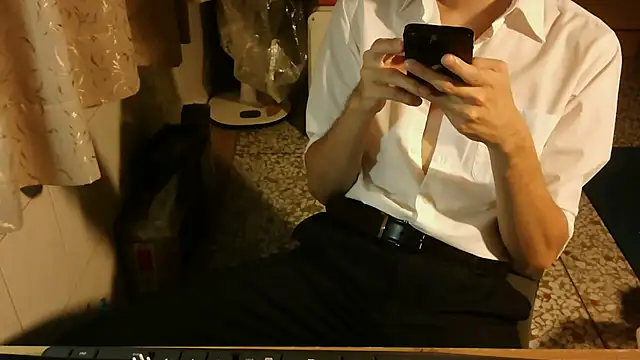 KYU890428 online show from 11/14/25, 06:06