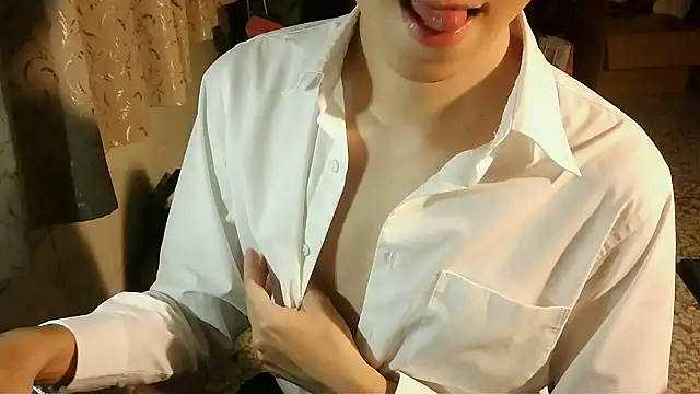 KYU890428 online show from 12/18/25, 05:41