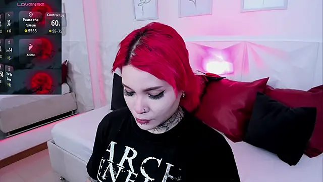 Snapshot of jinxv_nuss chatting on 06/19/26, 02:38 jinxv nuss online show from 06/19/26, 02:38