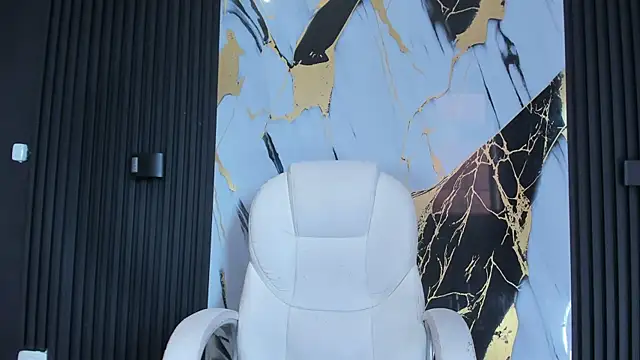 adam piarse01 online show from 02/28/25, 10:06