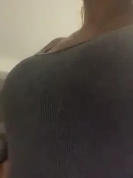 Samantha bigboobs online show from 11/12/25, 09:36