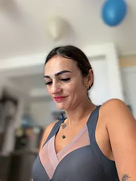 Samantha bigboobs online show from 03/01/26, 04:09