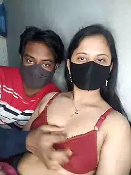 Snapshot of Hot_Nila chatting on 01/27/25, 02:42 Hot Nila online show from 01/27/25, 02:42