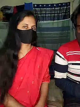 Snapshot of Hot_Nila chatting on 01/27/25, 04:43 Hot Nila online show from 01/27/25, 04:43