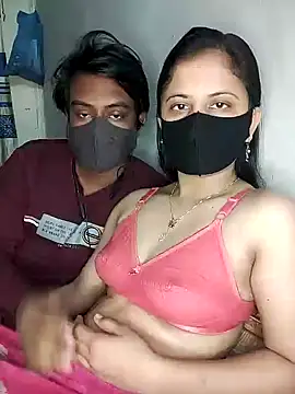 Snapshot of Hot_Nila chatting on 01/30/25, 03:00 Hot Nila online show from 01/30/25, 03:00