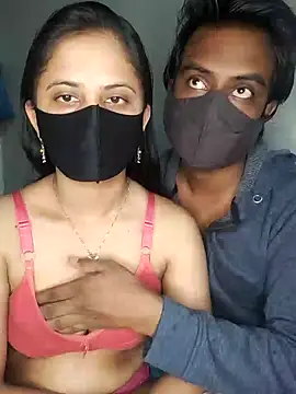 Snapshot of Hot_Nila chatting on 02/05/25, 03:23 Hot Nila online show from 02/05/25, 03:23