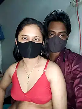 Snapshot of Hot_Nila chatting on 02/07/25, 02:15 Hot Nila online show from 02/07/25, 02:15