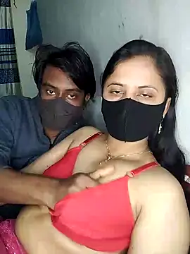 Snapshot of Hot_Nila chatting on 02/08/25, 04:03 Hot Nila online show from 02/08/25, 04:03