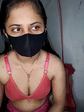 Snapshot of Hot_Nila chatting on 02/21/25, 02:39 Hot Nila online show from 02/21/25, 02:39