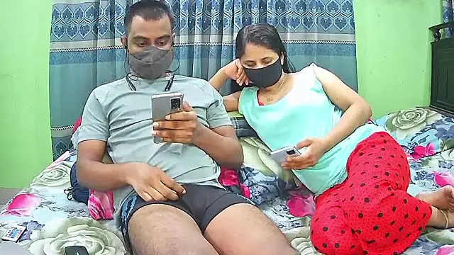 Snapshot of Hot_Nila chatting on 09/22/25, 03:52 Hot Nila online show from 09/22/25, 03:52