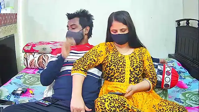 Hot Nila online show from 01/11/26, 04:06