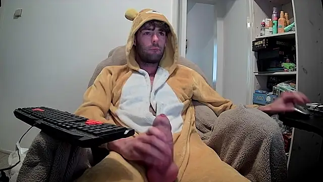onesieboyx online show from 12/19/25, 09:49