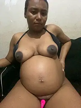 Mariaapimentinha online show from 10/17/25, 01:53