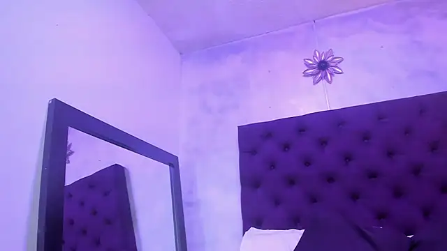 nayara macherano online show from 02/23/25, 08:49