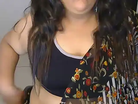 Snapshot of Jenny_lovee chatting on 06/23/26, 02:48 Jenny lovee online show from 06/23/26, 02:48