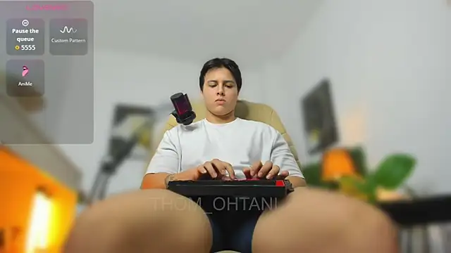 Thom Ohtani online show from 04/11/26, 01:10