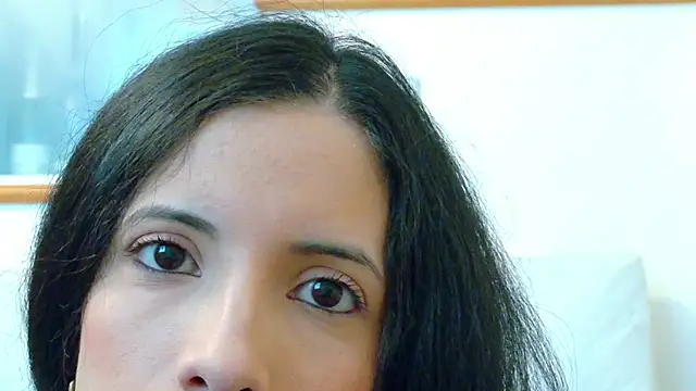 amabel zambrano online show from 02/18/25, 08:49