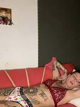 Izy cute  online show from 03/21/25, 08:06