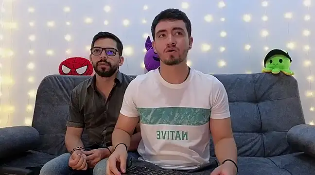 Snapshot of ErickBrant chatting on 02/27/25, 10:09 ErickBrant online show from 02/27/25, 10:09