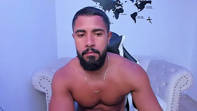 Santiago huntt online show from 09/17/25, 08:54