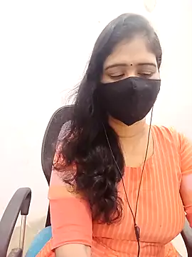 Lucky-Deepthi online show from 04/10/26, 12:05