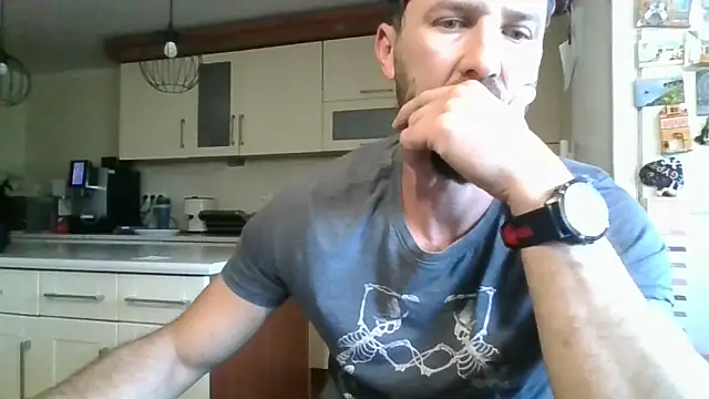 Snapshot of realdilf chatting on 09/25/25, 07:12 realdilf online show from 09/25/25, 07:12