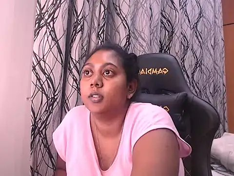 Snapshot of Indian_Ruby99 chatting on 02/06/25, 08:34 Indian Ruby99 online show from 02/06/25, 08:34