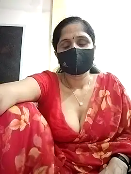 Snapshot of priyancyfun chatting on 10/07/25, 05:10 priyancyfun online show from 10/07/25, 05:10