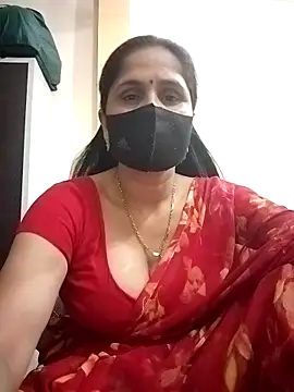 Snapshot of priyancyfun chatting on 04/27/26, 04:16 priyancyfun online show from 04/27/26, 04:16