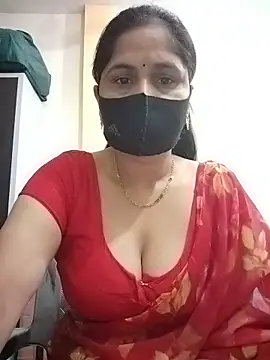 Snapshot of priyancyfun chatting on 05/14/26, 01:56 priyancyfun online show from 05/14/26, 01:56