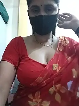 Snapshot of priyancyfun chatting on 05/18/26, 04:46 priyancyfun online show from 05/18/26, 04:46