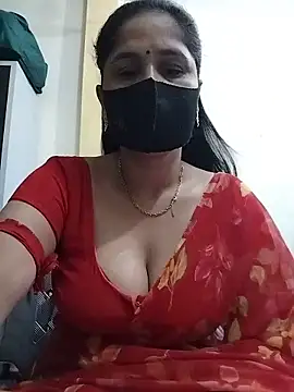 Snapshot of priyancyfun chatting on 05/19/26, 02:07 priyancyfun online show from 05/19/26, 02:07