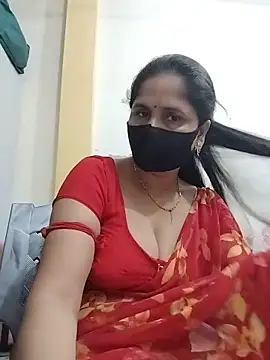 Snapshot of priyancyfun chatting on 05/20/26, 04:18 priyancyfun online show from 05/20/26, 04:18