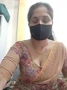 Snapshot of priyancyfun chatting on 05/29/26, 02:53 priyancyfun online show from 05/29/26, 02:53