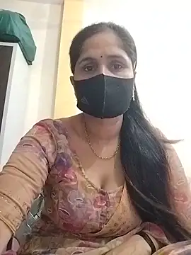 Snapshot of priyancyfun chatting on 05/31/26, 03:15 priyancyfun online show from 05/31/26, 03:15
