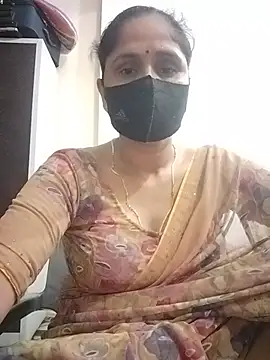 Snapshot of priyancyfun chatting on 07/29/26, 03:54 priyancyfun online show from 07/29/26, 03:54