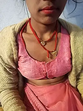 Snapshot of Amaya_Bajwa chatting on 02/05/25, 02:37 Amaya Bajwa online show from 02/05/25, 02:37