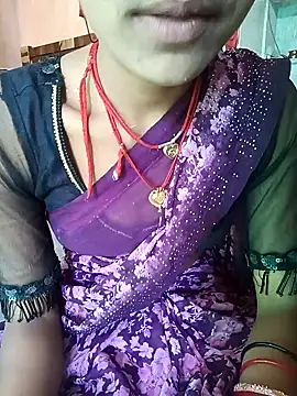 Snapshot of Amaya_Bajwa chatting on 02/06/25, 06:08 Amaya Bajwa online show from 02/06/25, 06:08