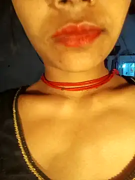 Snapshot of Amaya_Bajwa chatting on 02/08/25, 03:31 Amaya Bajwa online show from 02/08/25, 03:31