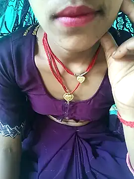 Snapshot of Amaya_Bajwa chatting on 02/10/25, 09:47 Amaya Bajwa online show from 02/10/25, 09:47