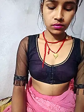 Snapshot of Amaya_Bajwa chatting on 02/22/25, 02:19 Amaya Bajwa online show from 02/22/25, 02:19