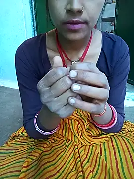 Snapshot of Amaya_Bajwa chatting on 02/24/25, 12:26 Amaya Bajwa online show from 02/24/25, 12:26