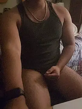 Snapshot of pitorico_bb chatting on 10/31/25, 03:18 pitorico bb online show from 10/31/25, 03:18