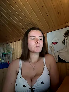 mewKate online show from 10/29/25, 02:52