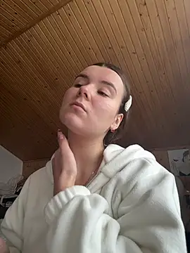 mewKate online show from 02/07/26, 12:31